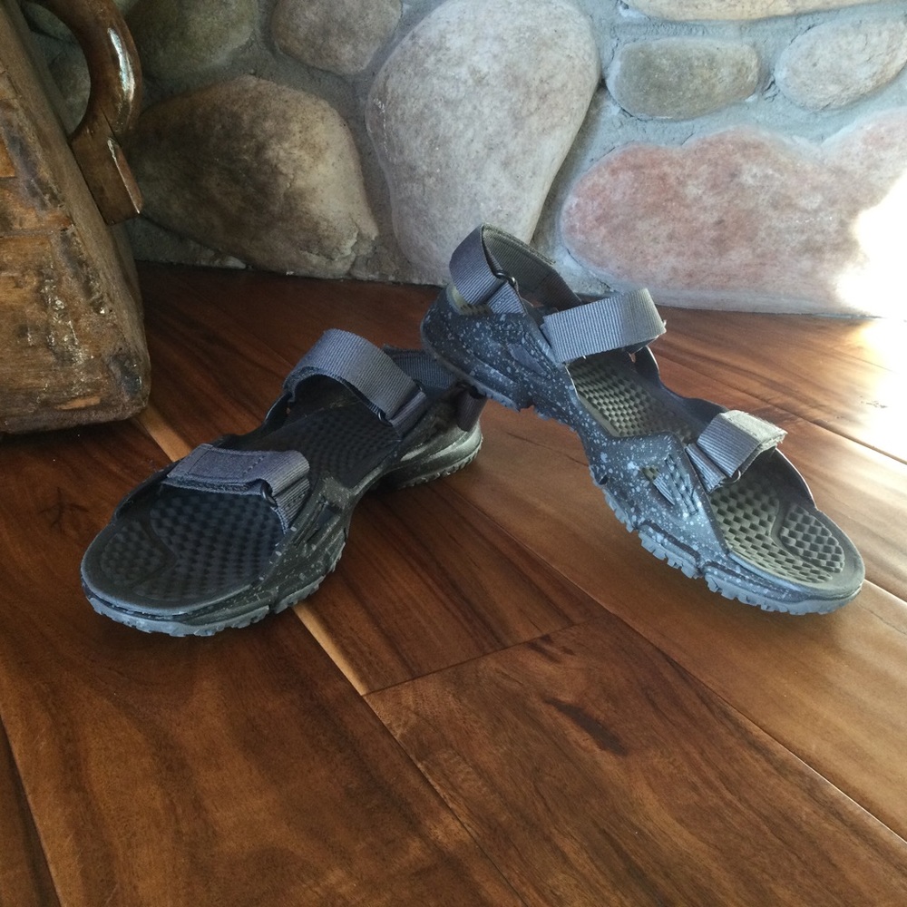 Merrell Black Sandals for Women